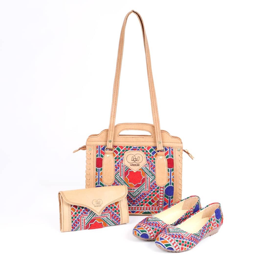 3-Piece Set: Tote, Clutch, and Shoes